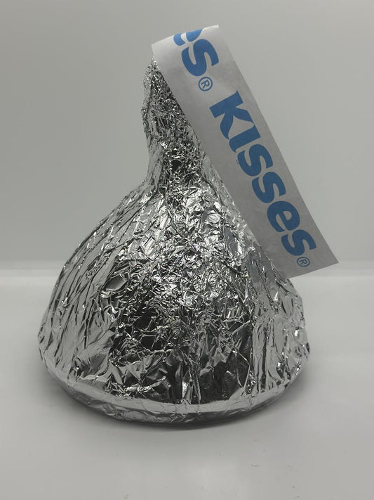 Jumbo Hershey Kiss – Sweet, Personalized & Oh-So-Yummy!