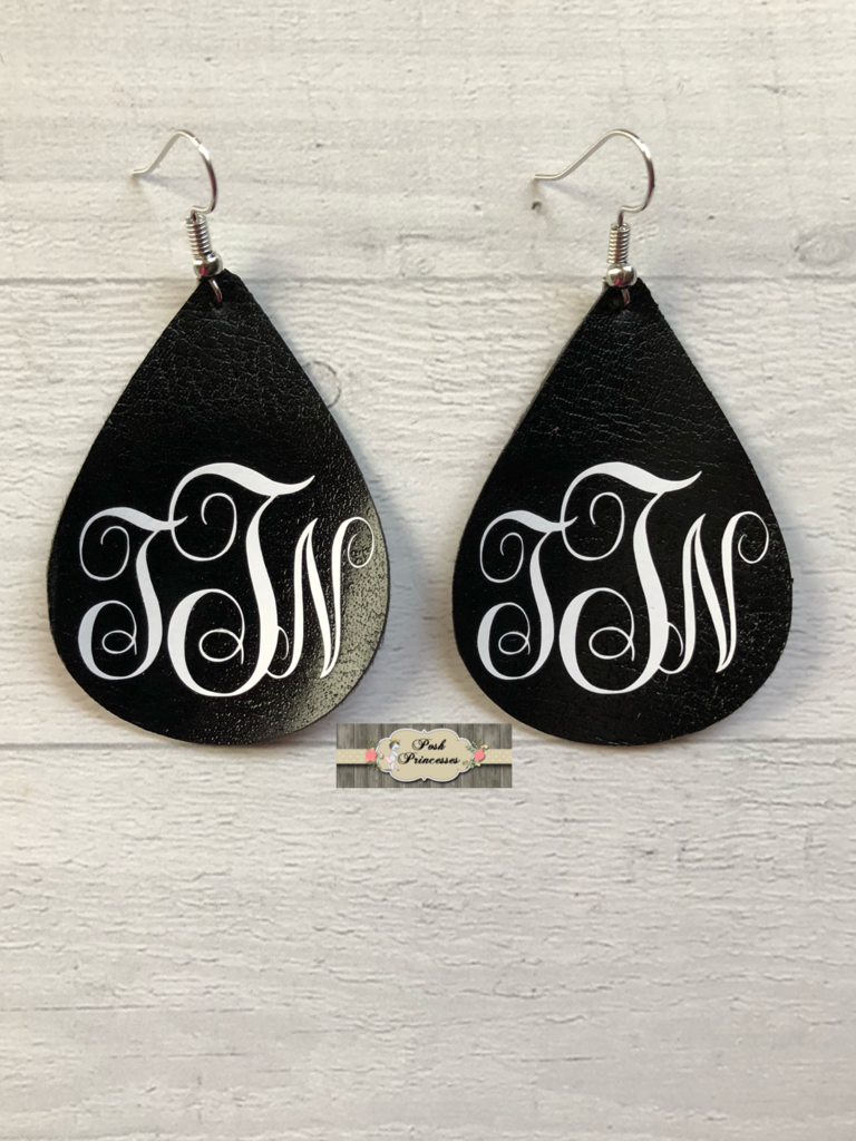 Dazzle & Design: Personalize Your Shine with your Personalize Tear Drop Earrings!